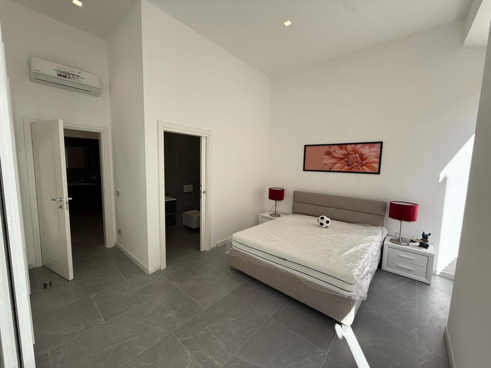 Borghese Palace Luxury Apartment